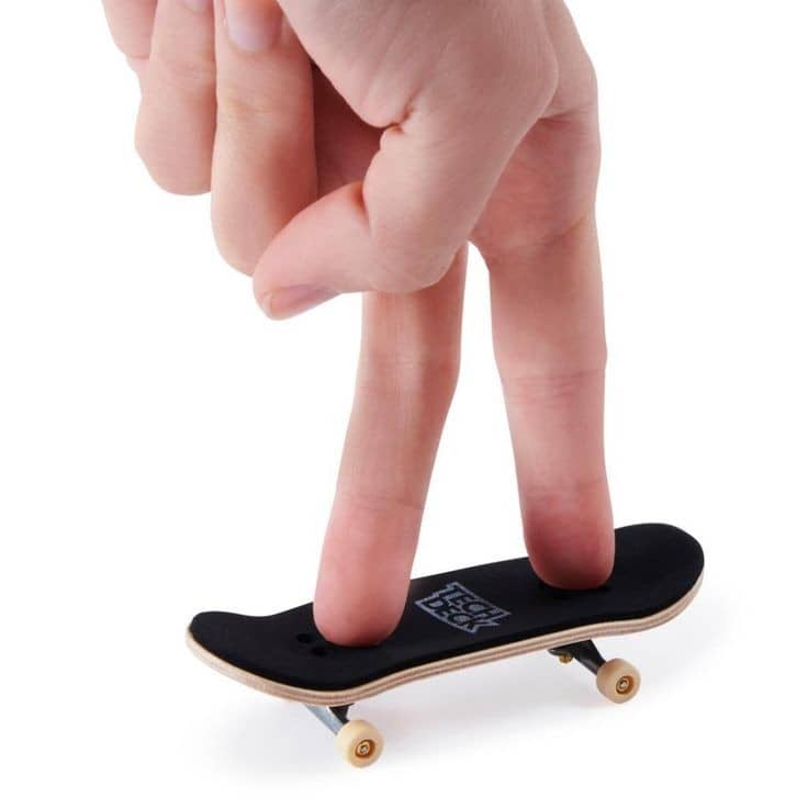 Fingerboarding